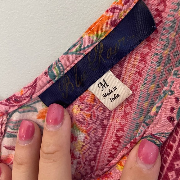 Boutique pink floral top Size Medium - Picture 5 of 7